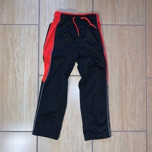 Athletic pants